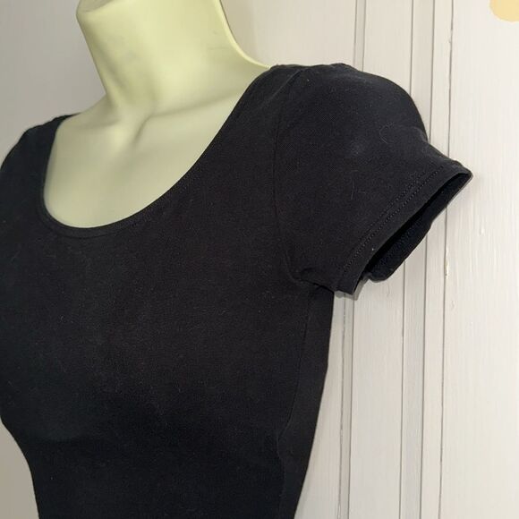 Capezio black short sleeve cotton/spandex leotard - Picture 4 of 8